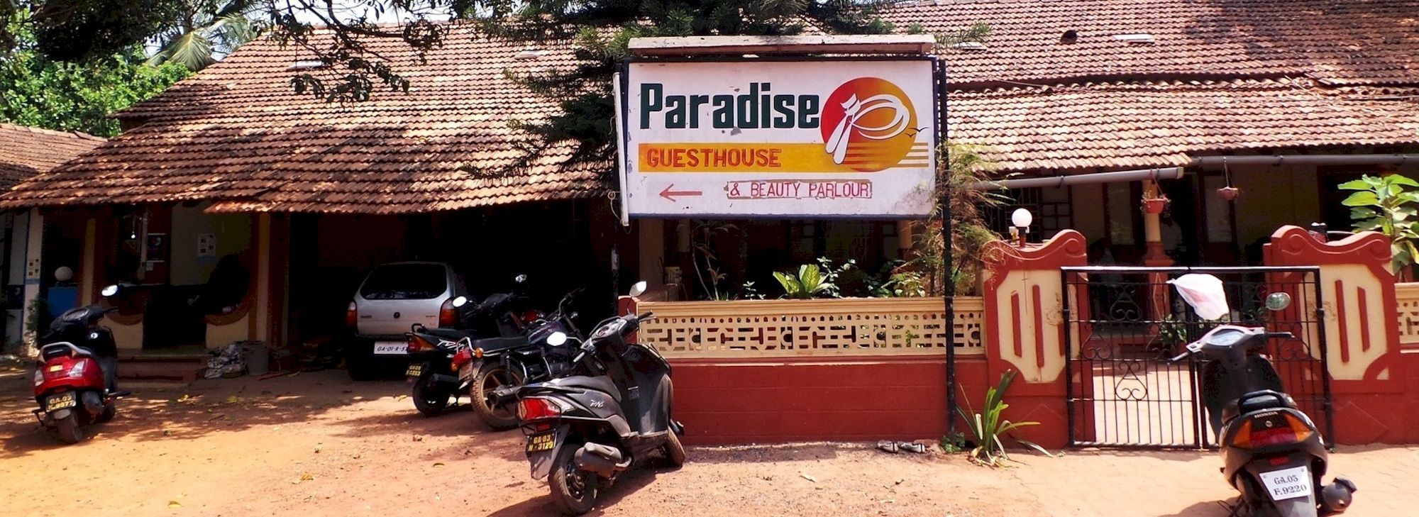 Paradise Guest House Vagator Exterior photo